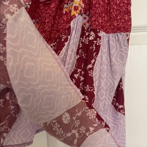 3/$30 People xs - Picture 3 of 4